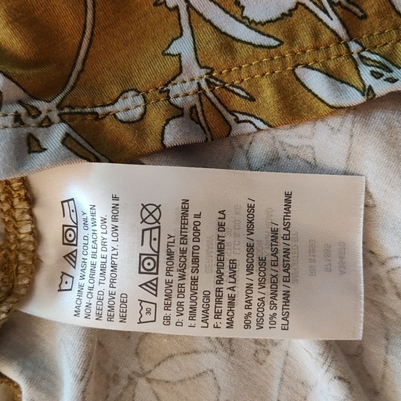 Lori Goldstein LOGO Tunic Size 1X Printed Rayon Long Sleeve Yellow Floral - Picture 6 of 10